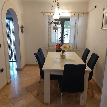Casa Ani *